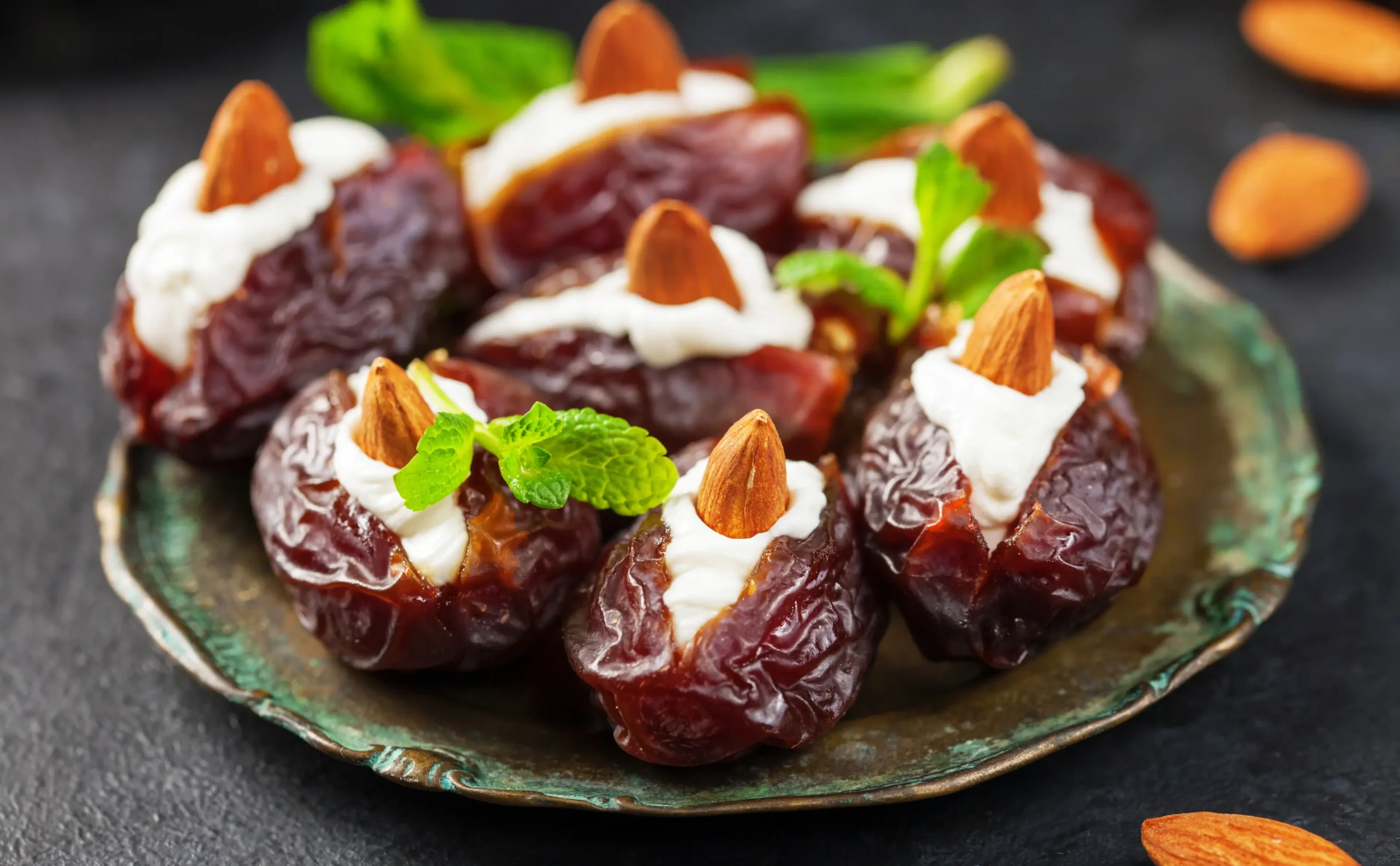Wholesalers - Why Dates are beneficial for health